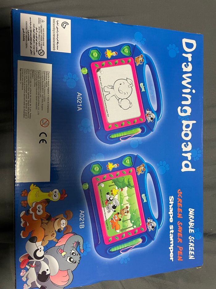 Ardoise pour enfant avec crayons - photo numéro 3