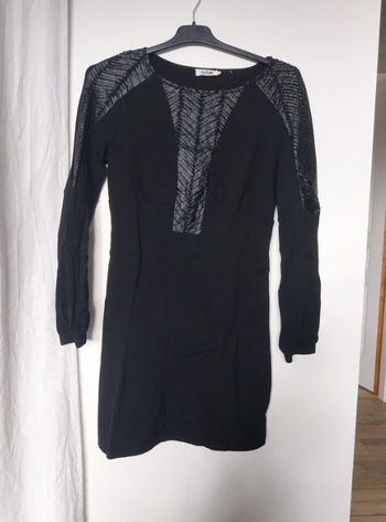 ROBE NOIRE