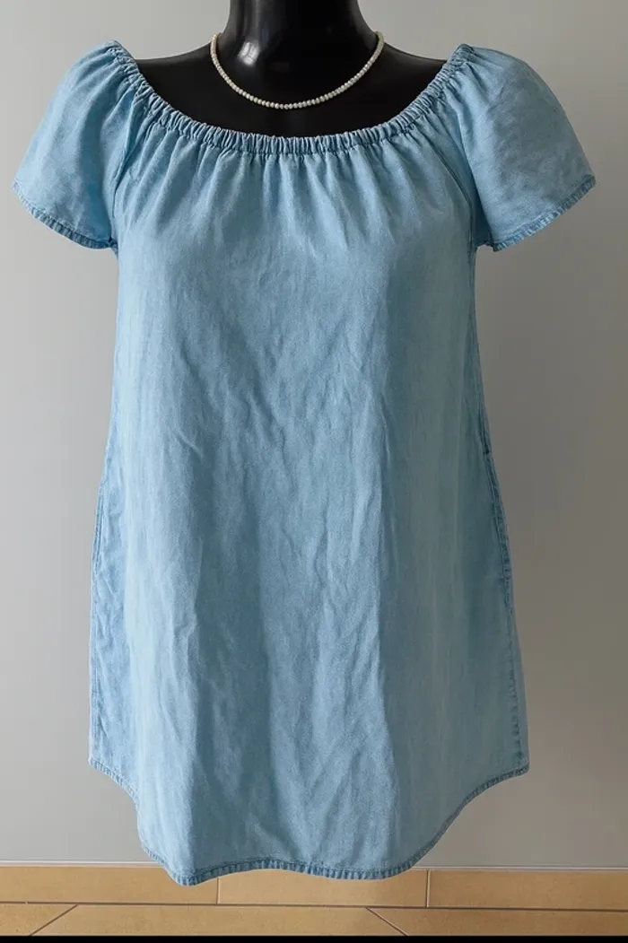 Jolie robe en jean souple Zara woman