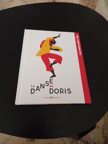 Livre la danse de Doris