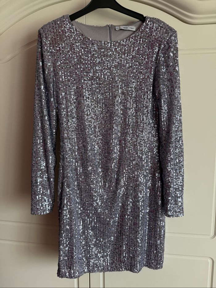 robe à paillettes