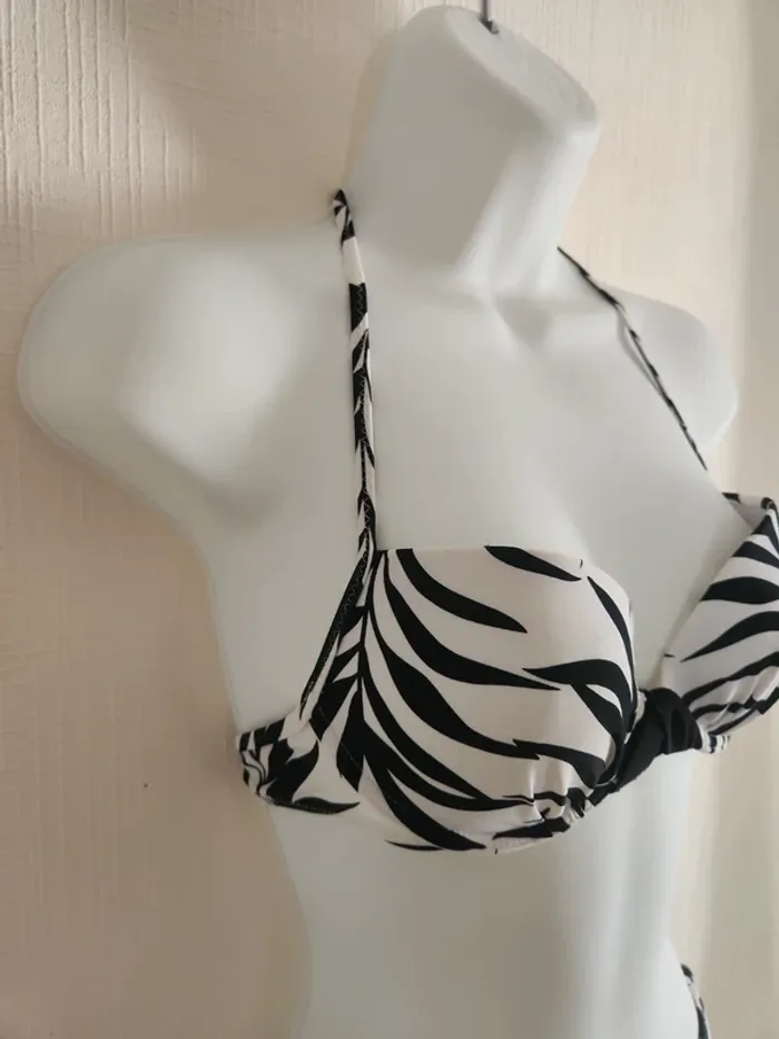 Maillot de bain 2 pièces Etam blanc et feuillage noir 90B / 40 - photo numéro 4