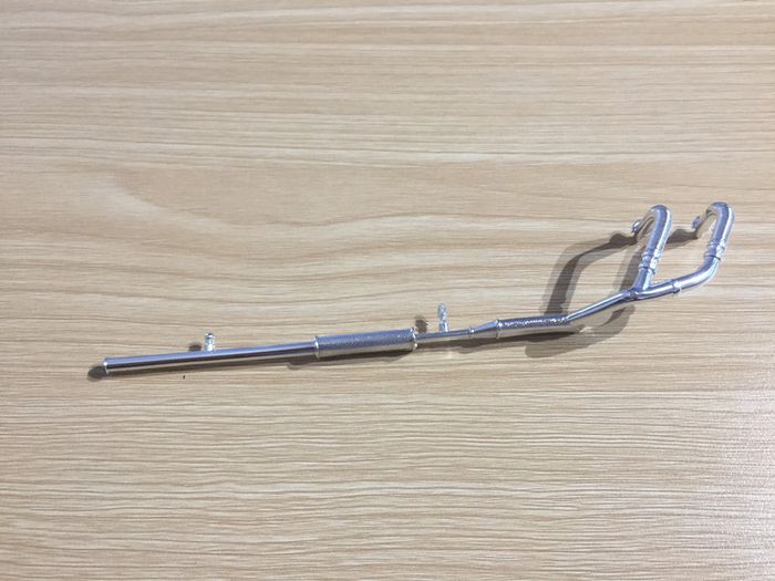 Ligne échappement pièce détachée miniature Mercedes Benz 500 K 1936 Burago 1/20 1/20e 1/20eme #A46 - photo numéro 2