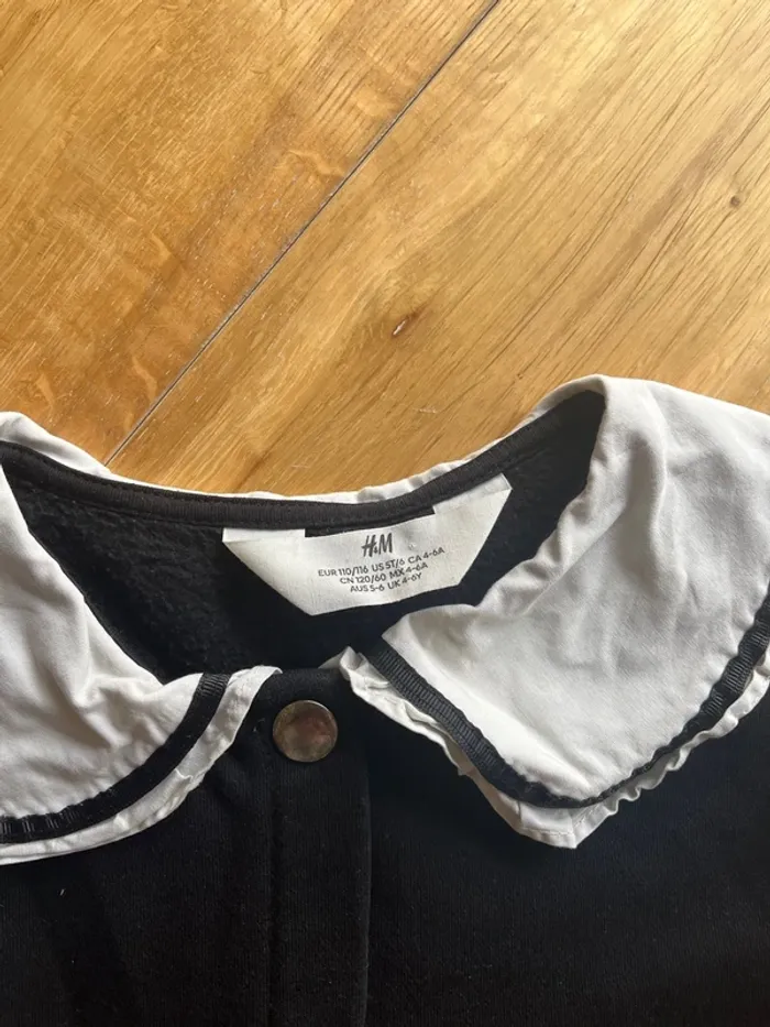 Magnifique petit cardigan H&M - photo numéro 2