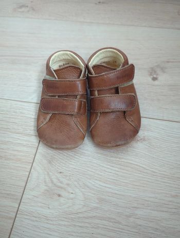 Chaussures froddo idéales pour les premiers pas