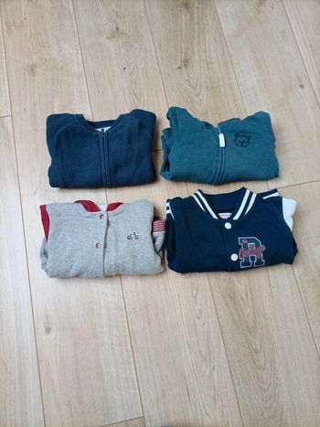 Lot gilets 2 ans