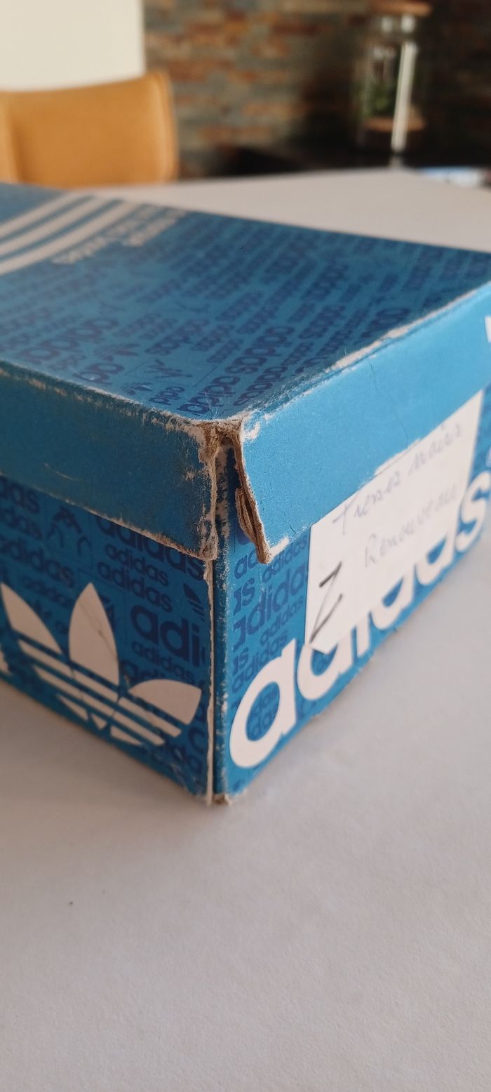 Boîte vide Adidas nastase année 70 très rare - photo numéro 9