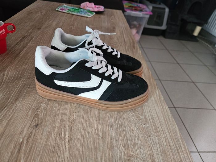 Basket noir - photo numéro 2