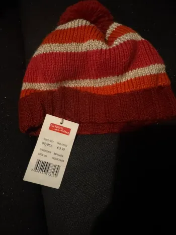 Bonnet neuf