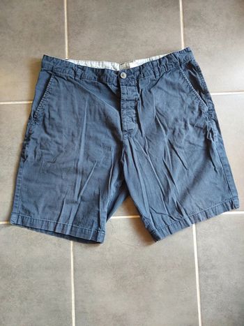 Short chino bleu marine