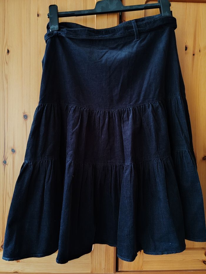 Jupe noire velours - photo numéro 2