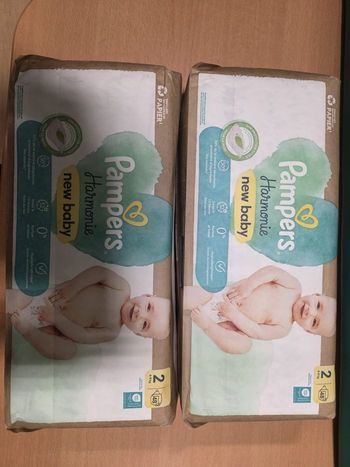 2 paquets Pampers Harmonie T2