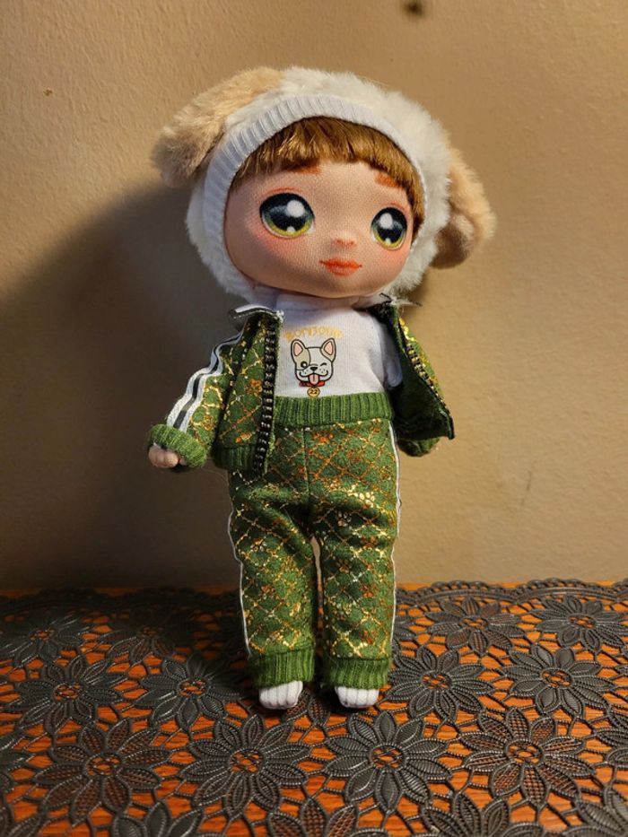 Poupee na na na série 2