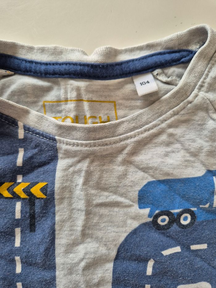 👦 T-shirts × 2 - photo numéro 5