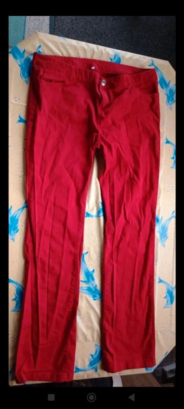 Pantalon 46 rouge