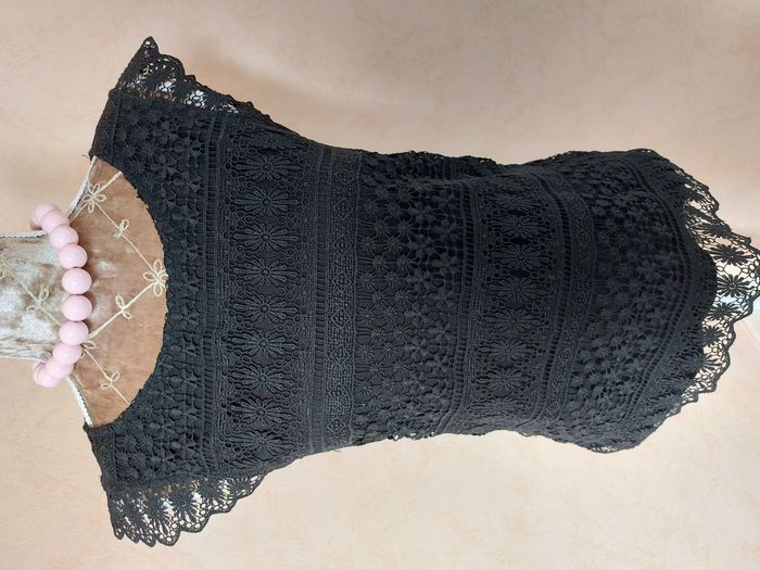 Top sans manches Stradivarius noir dentelle taille M