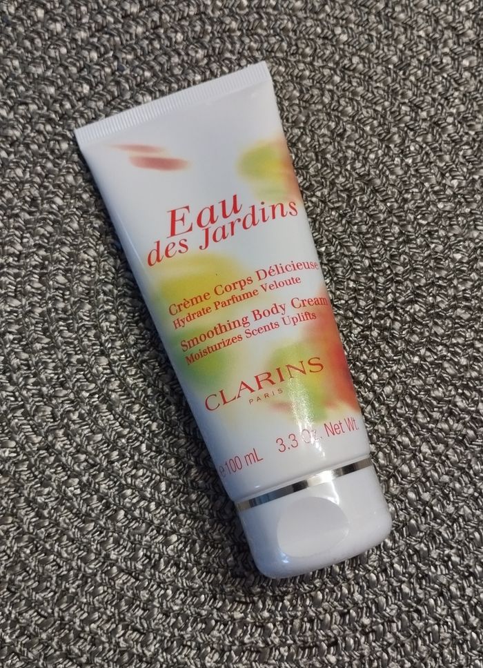 🪷 Crème Corps Délicieuse - Eau des Jardins - CLARINS - Neuve et scellée ⭐ - photo numéro 2