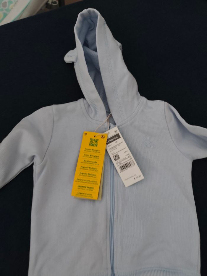 Gilet bébé 6  a 9 mois - photo numéro 2