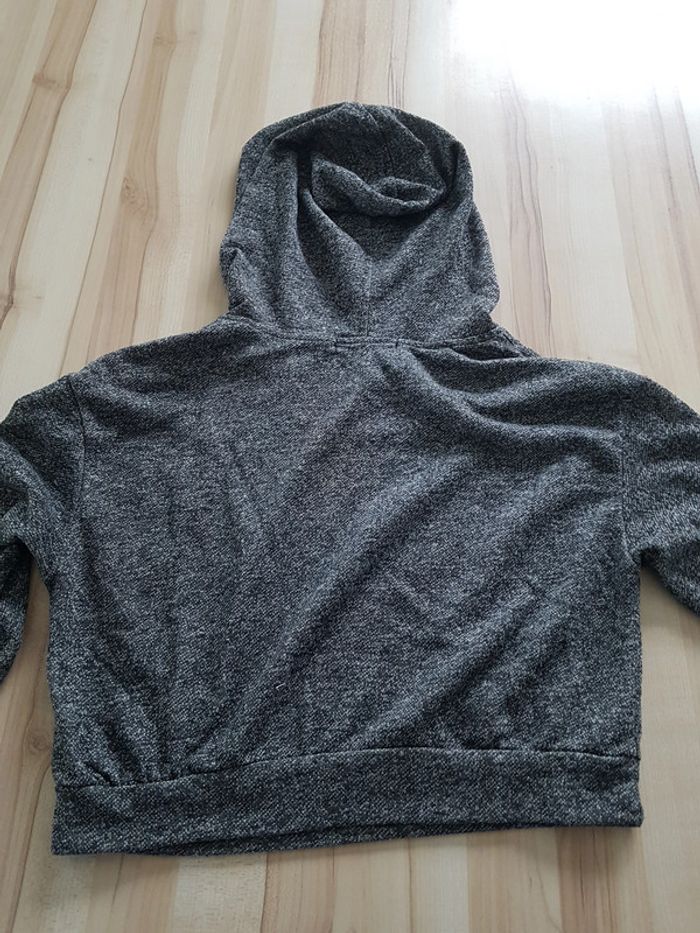 Sweat court stylé à capuche 12 ans - photo numéro 6