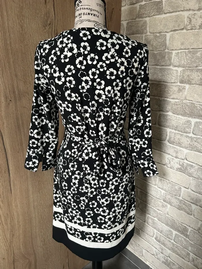 Robe casual imprimée fleurie taille 34 - photo numéro 3