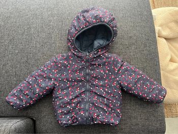 Doudoune réversible bleu marine à fleurs bébé fille 23mois 86cm TAO