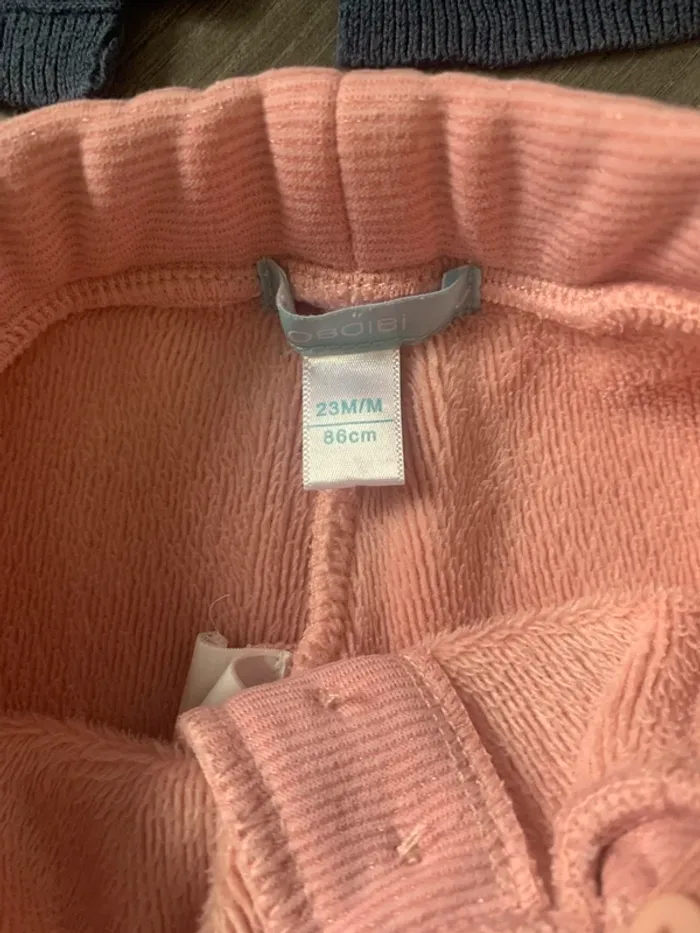 Pantalon chaud rose et gilet bleu obaibi 23 mois - photo numéro 4