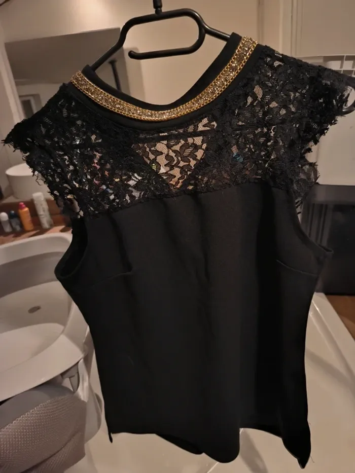 Chemisier noir femme strass et dentelle - photo numéro 2