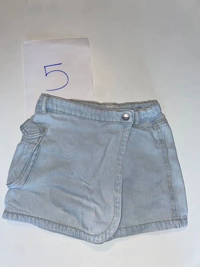 Lot 5 ans fille - photo numéro 2