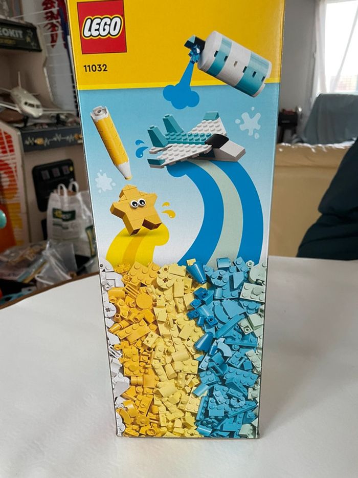 Boîte Classic Lego 11032 Neuve (1500 pièces) - photo numéro 3