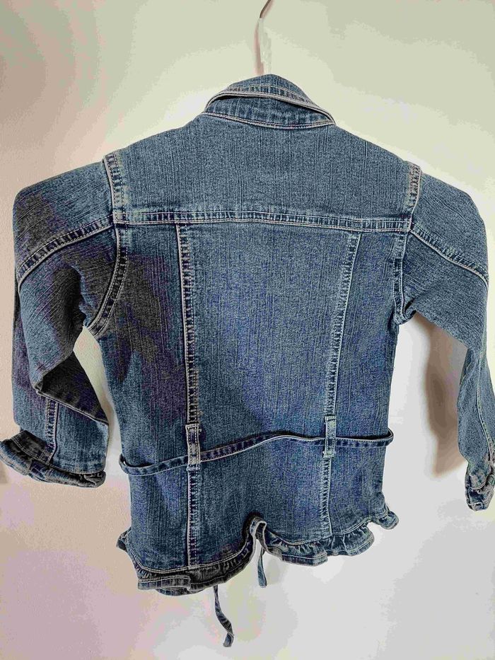 Veste en jean 4ans (jumelles) - photo numéro 3