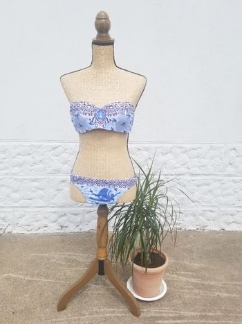 Maillot de bain 2 pièces taille 40