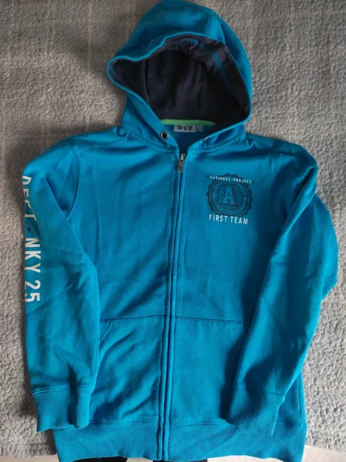 Veste à capuche 12 ans
