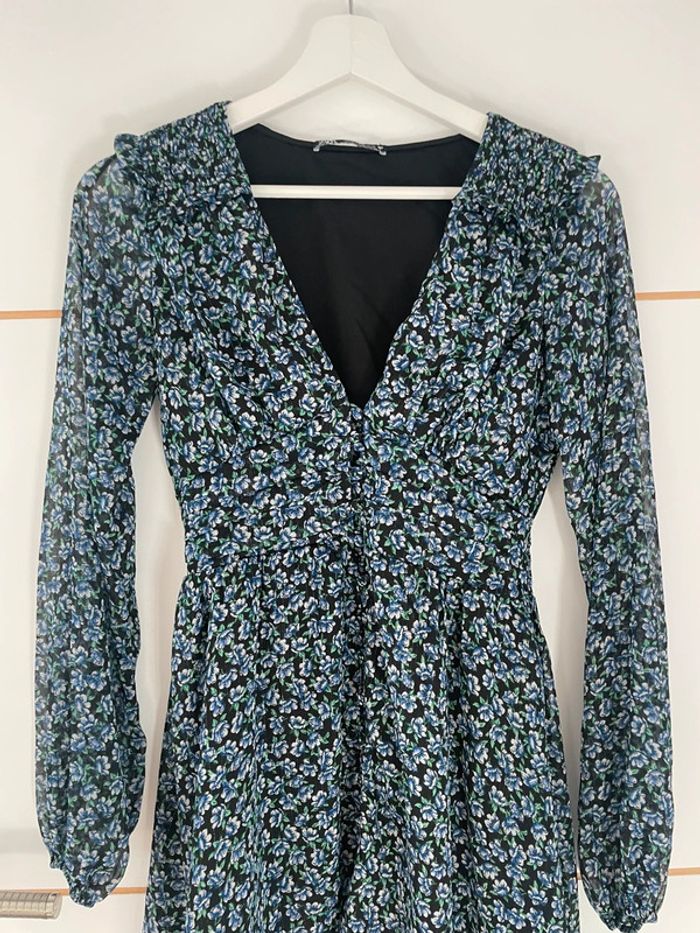 Robe fleurie bleue XS Zara - photo numéro 3
