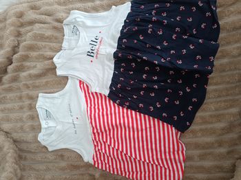 Lot 2 robes Kiabi 6 mois très bon état