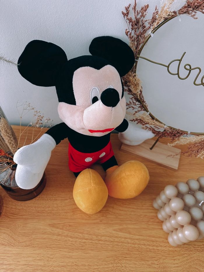 Peluche Mickey