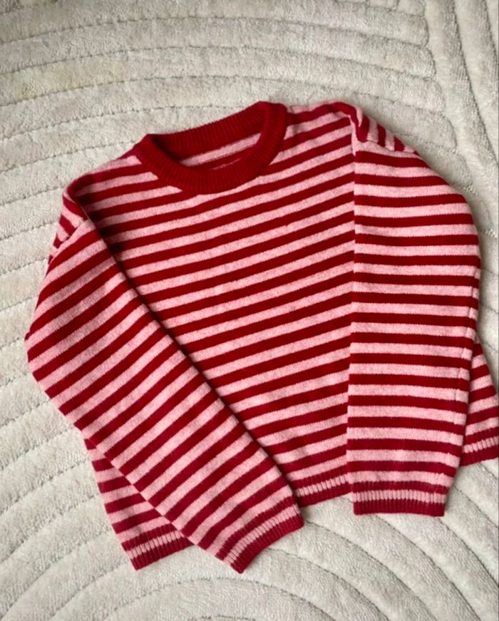 Pull rayé rose & rouge – Taille M – NEUF jamais porté - photo numéro 1