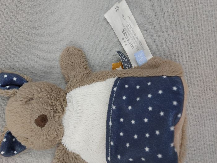 Doudou peluche ours marionnette TAO Tape à l’oeil marron blanc étoiles bleues - photo numéro 2