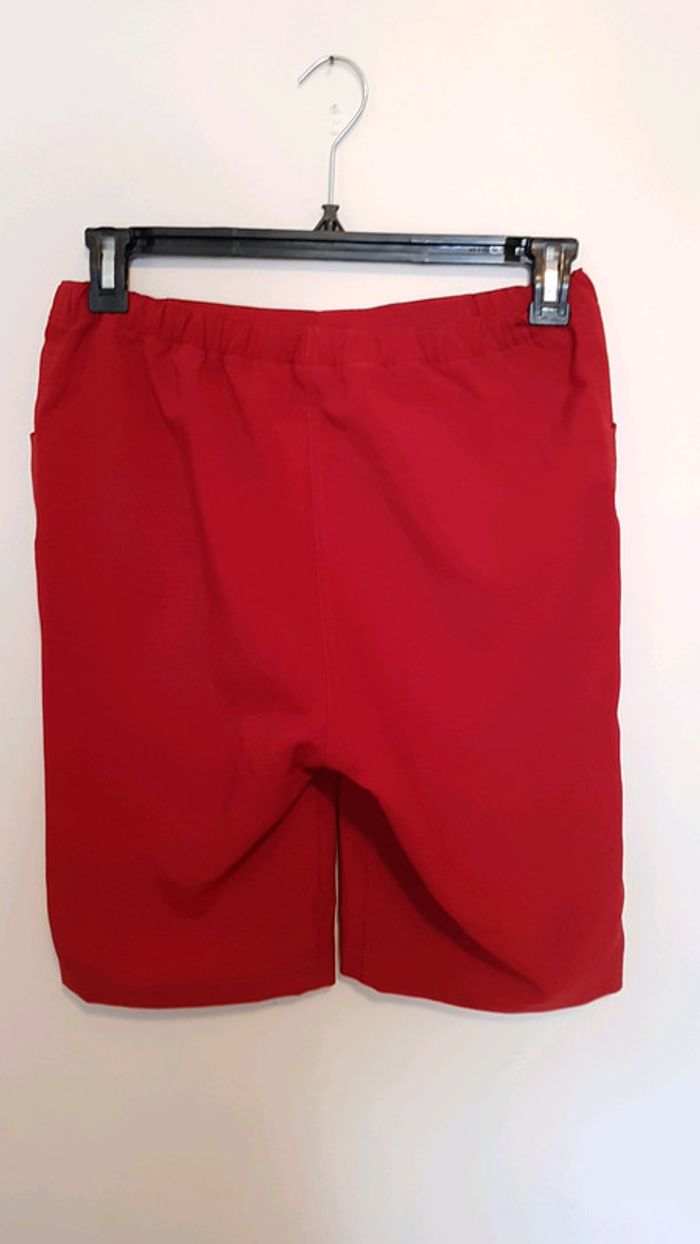 Short rouge - photo numéro 2