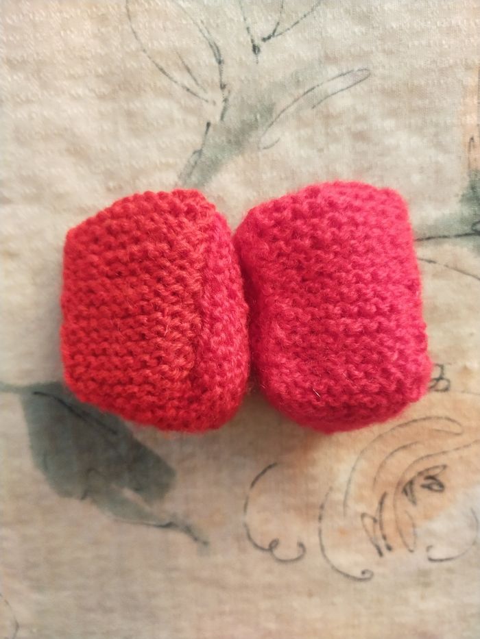 Petits chaussons rouges - photo numéro 4
