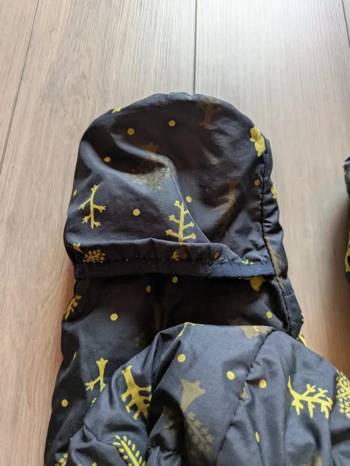 Combinaison Columbia jaune et noire 18 mois - photo numéro 4