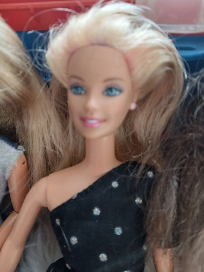 Lot barbies mattel - photo numéro 4