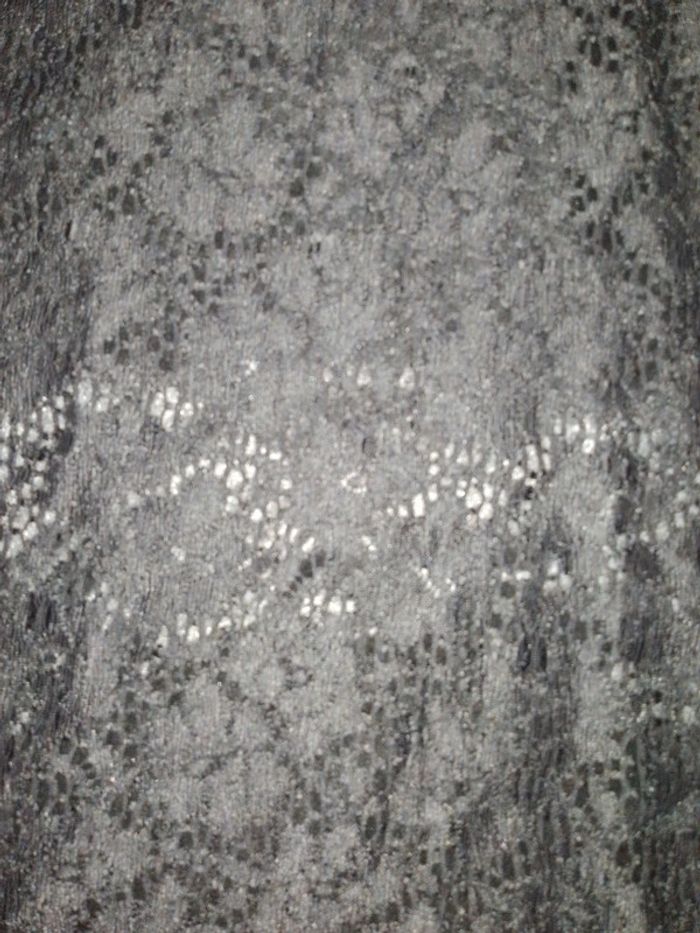 Robe en dentelle noire taille 2 - photo numéro 2