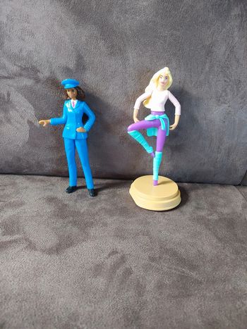 Lot de 2 figurines Barbie