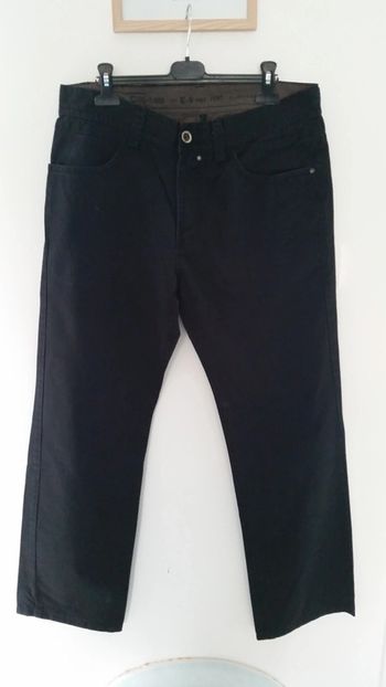 Pantalon noir homme esprit