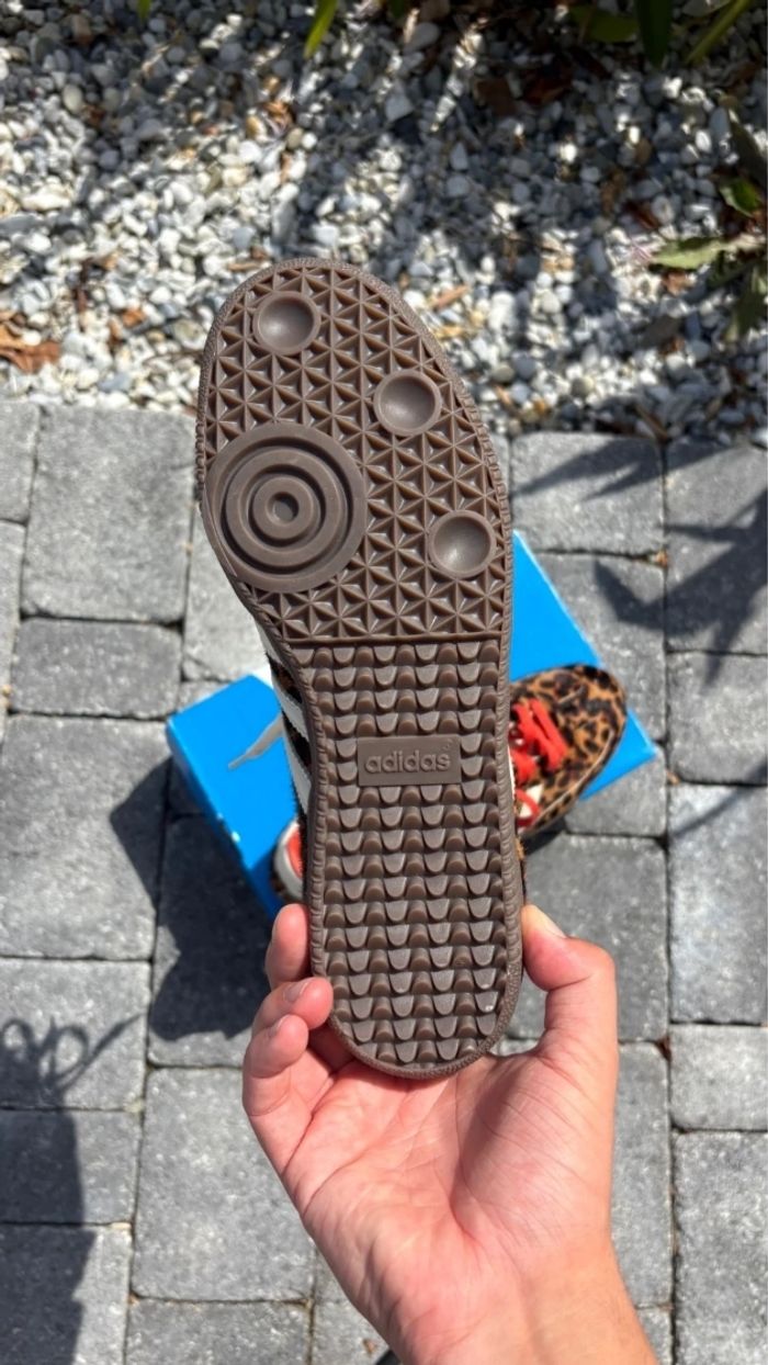 Adidas Samba OG léopard Rouge  Taille 41 - photo numéro 5