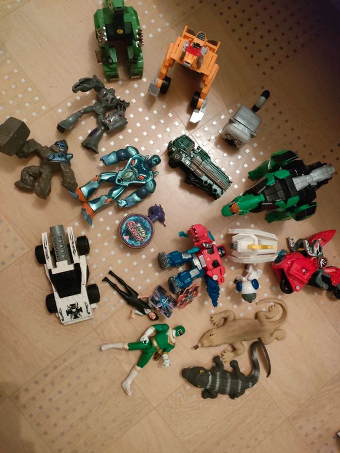 Lot jouets