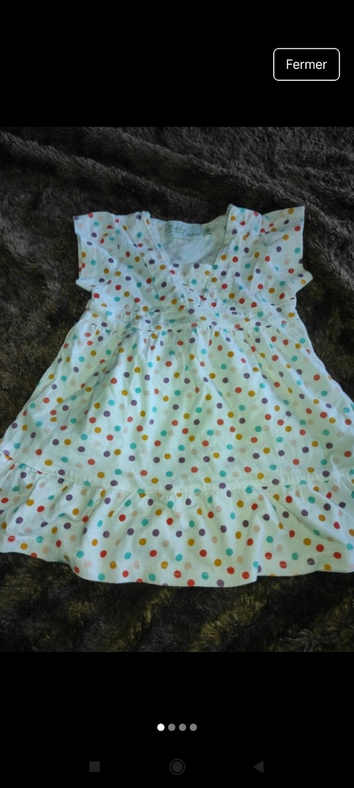 Très belle robe bébé e4