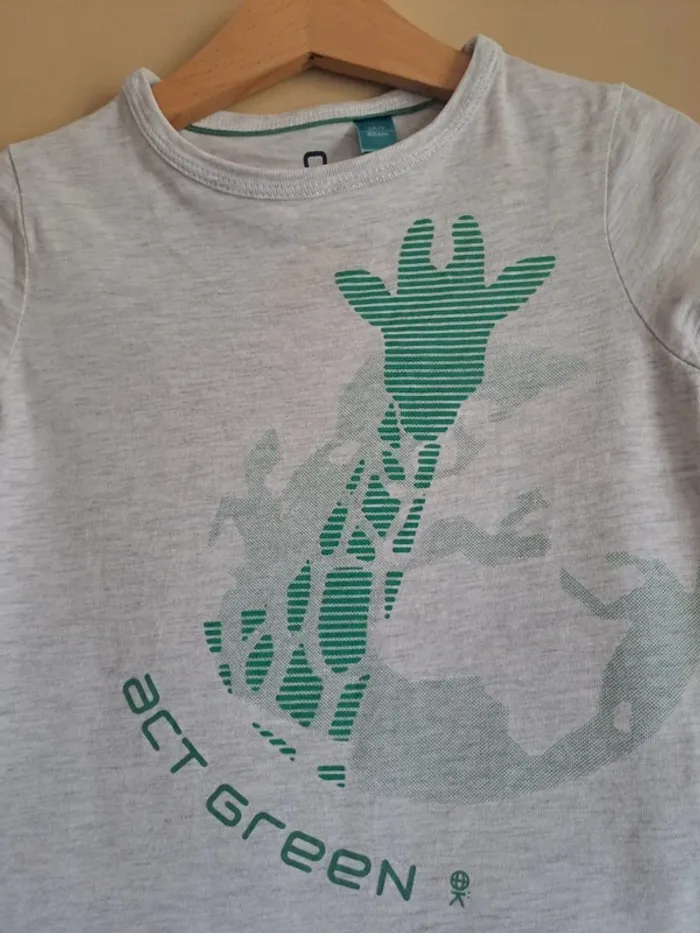 T-shirt garçon Okaïdi gris 2 ans tbe - photo numéro 4