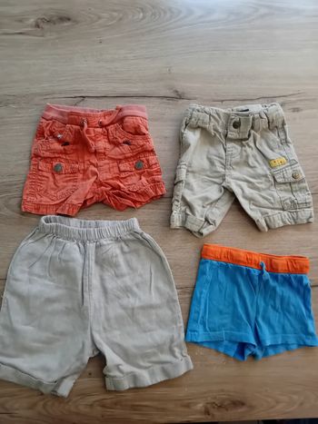 Lot 4 shorts 24 mois