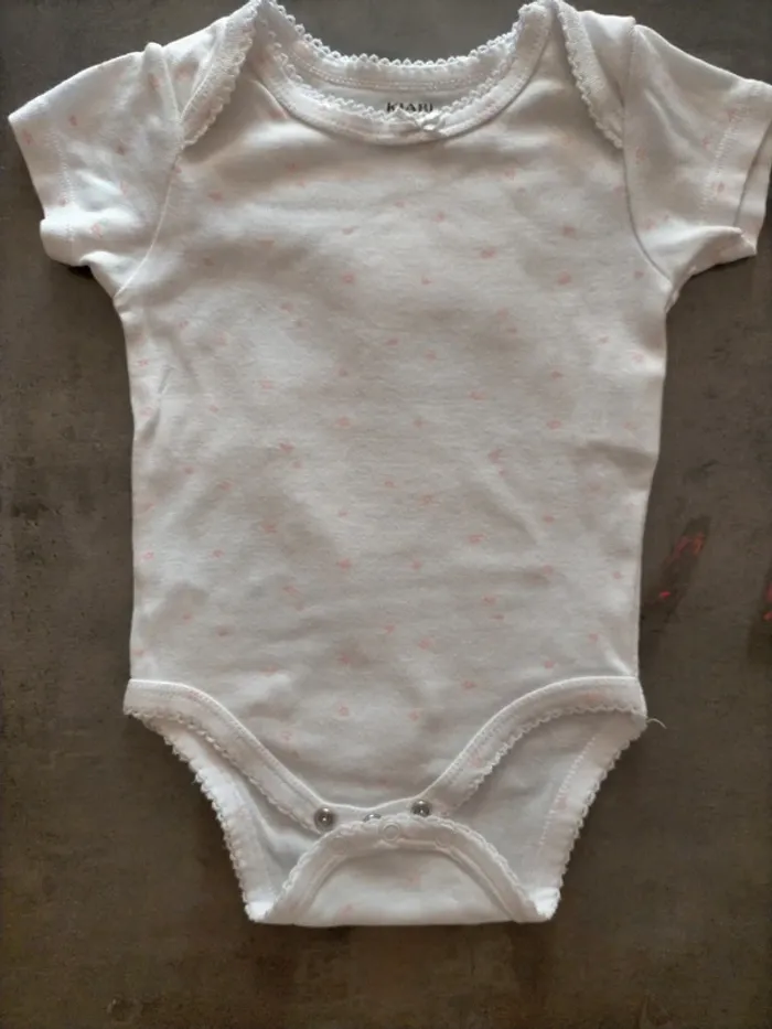 Bodies MC 6 mois ( 63-69 cms)